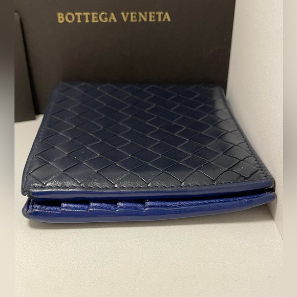 Bottega Venetta bifold wallet - Picture 10 of 14